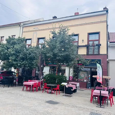 Atrium Old Town Apartmán *